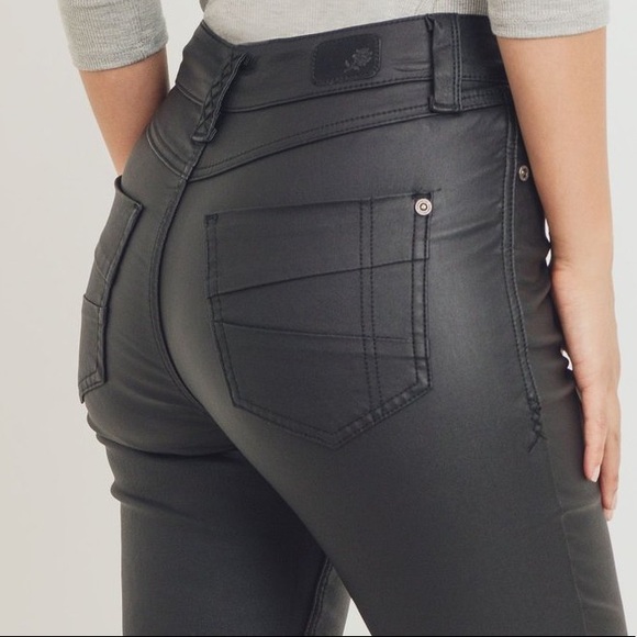 NWT Sarina Skinny Coat Black Denim Pants - Picture 8 of 15